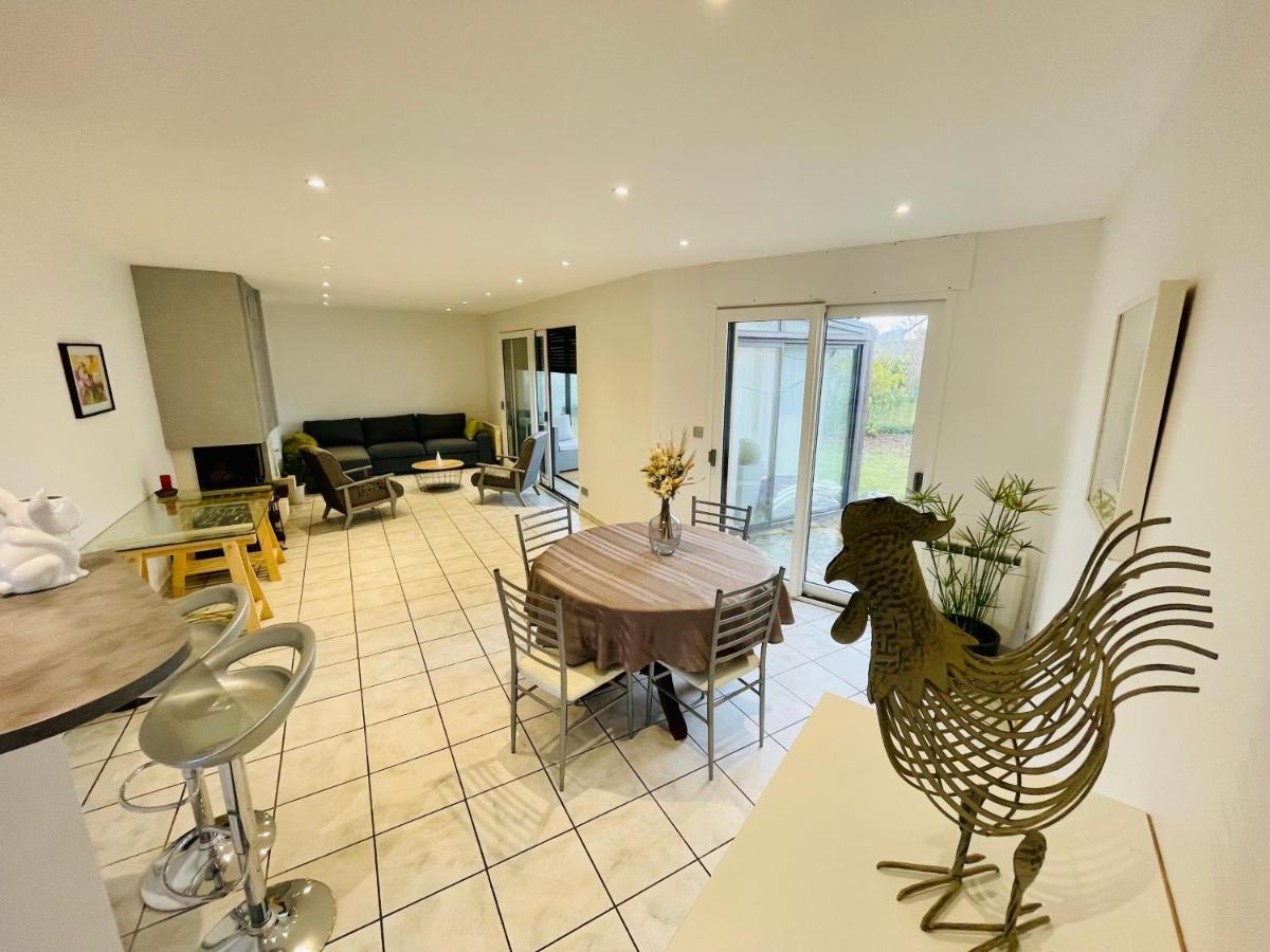 Maison T2 De 70 M2 Avec Jardin Et Veranda Rignac  Exterior photo